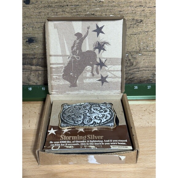 NEW- Cowboy Belt Buckle STORMING SILVER Marlboro Man Collectible Yellowstone - Picture 1 of 12